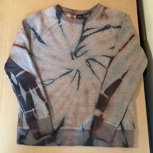 Reverse tie dye crew sweatshirt. New without tags, size small